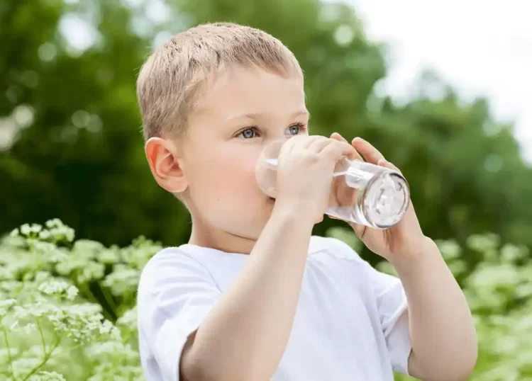Giải đáp thắc mắc: Sữa NAN có đường không? Uống sữa NAN có bị nóng hay gây tiêu chảy không? 4 Giải pháp cho bé có hệ tiêu hóa cực kỳ nhạy cảm