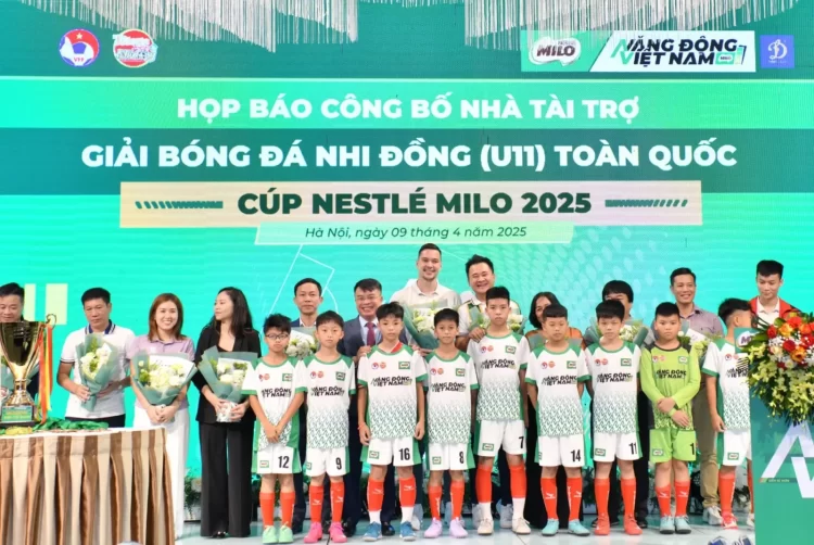 Vì sao giai đoạn ăn dặm bé cần sữa NAN cho trẻ 6-12 tháng? 3 Hành trình hơn 30 năm đồng hành cùng trẻ em Việt của tập đoàn Nestlé